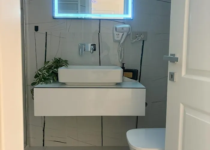 Lamar Parlament De Luxe