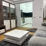 Apartamento Lamar Parlament De Luxe