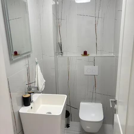 Lamar Parlament De Luxe Bucharest