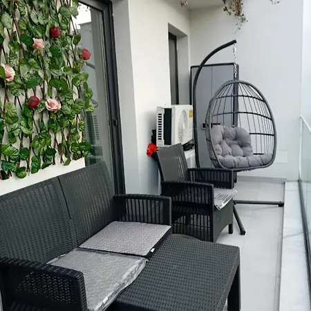 Lamar Parlament De Luxe