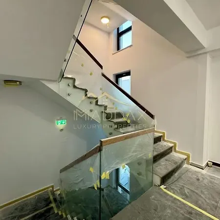 Lamar Parlament De Luxe Appartement *