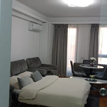 Lamar Parlament De Luxe