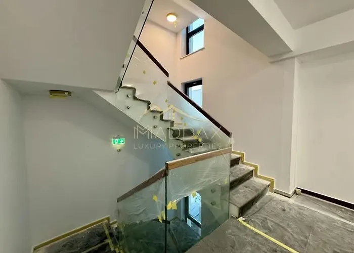 Lamar Parlament De Luxe 아파트 *