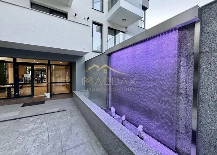 Lamar Parlament De Luxe *