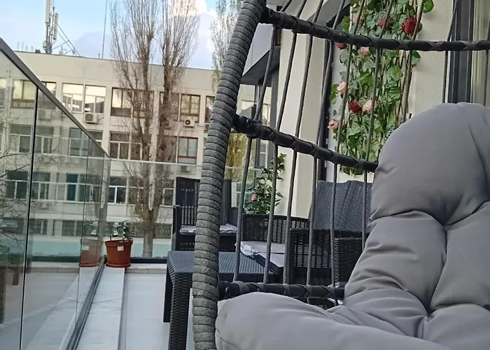 Lamar Parlament De Luxe